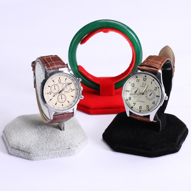 High Quality Velvet C-shape Je - Jewelry And Watches Inc avis et prix