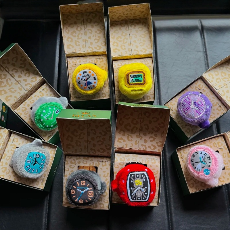 In Stock Pop Sunday Plush Rela - Jewelry For Watches avis et prix
