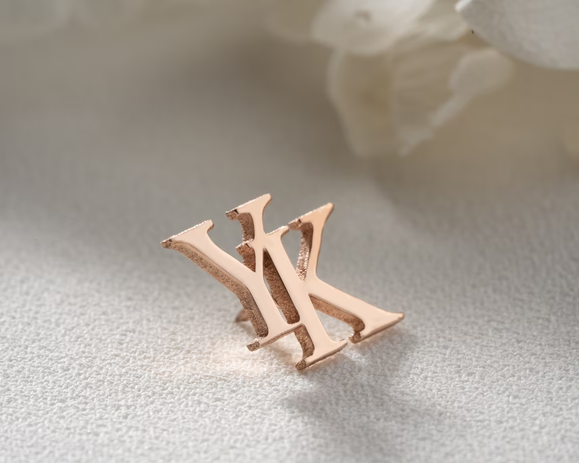 Personalized Initials Jacket L - Vintage Brooch Pin avis et prix