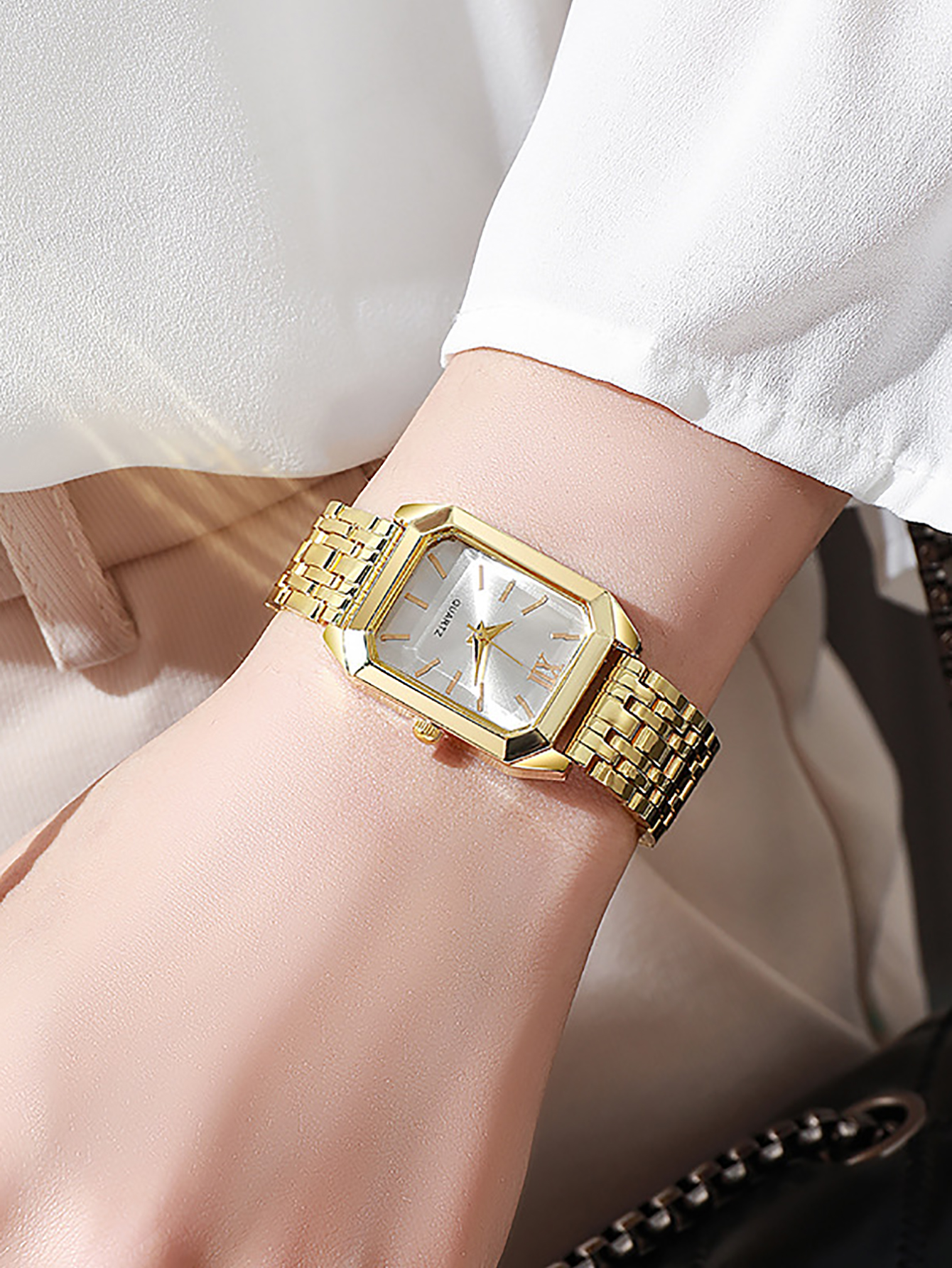 The lady's compact quartz watc - Does Jewelry Include Watches avis et prix